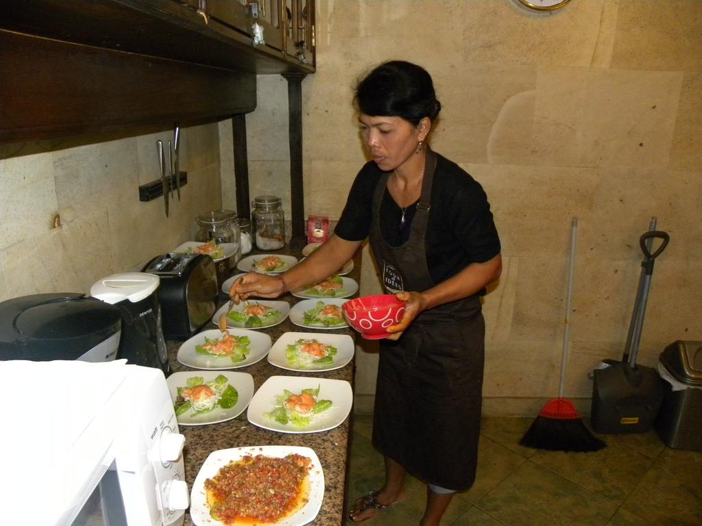 Saudara Home Ubud Luaran gambar