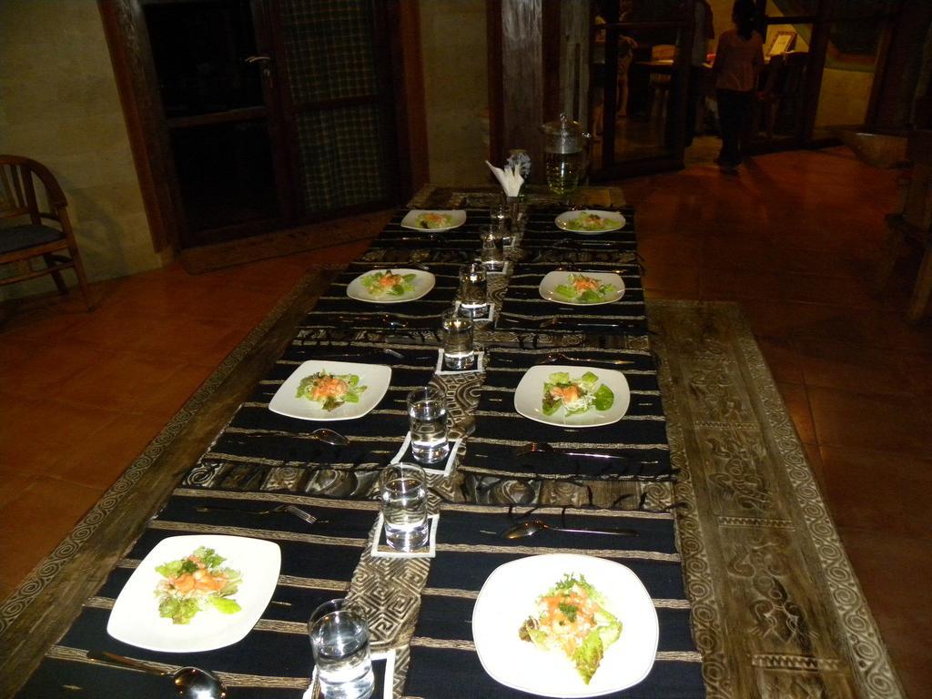 Saudara Home Ubud Luaran gambar