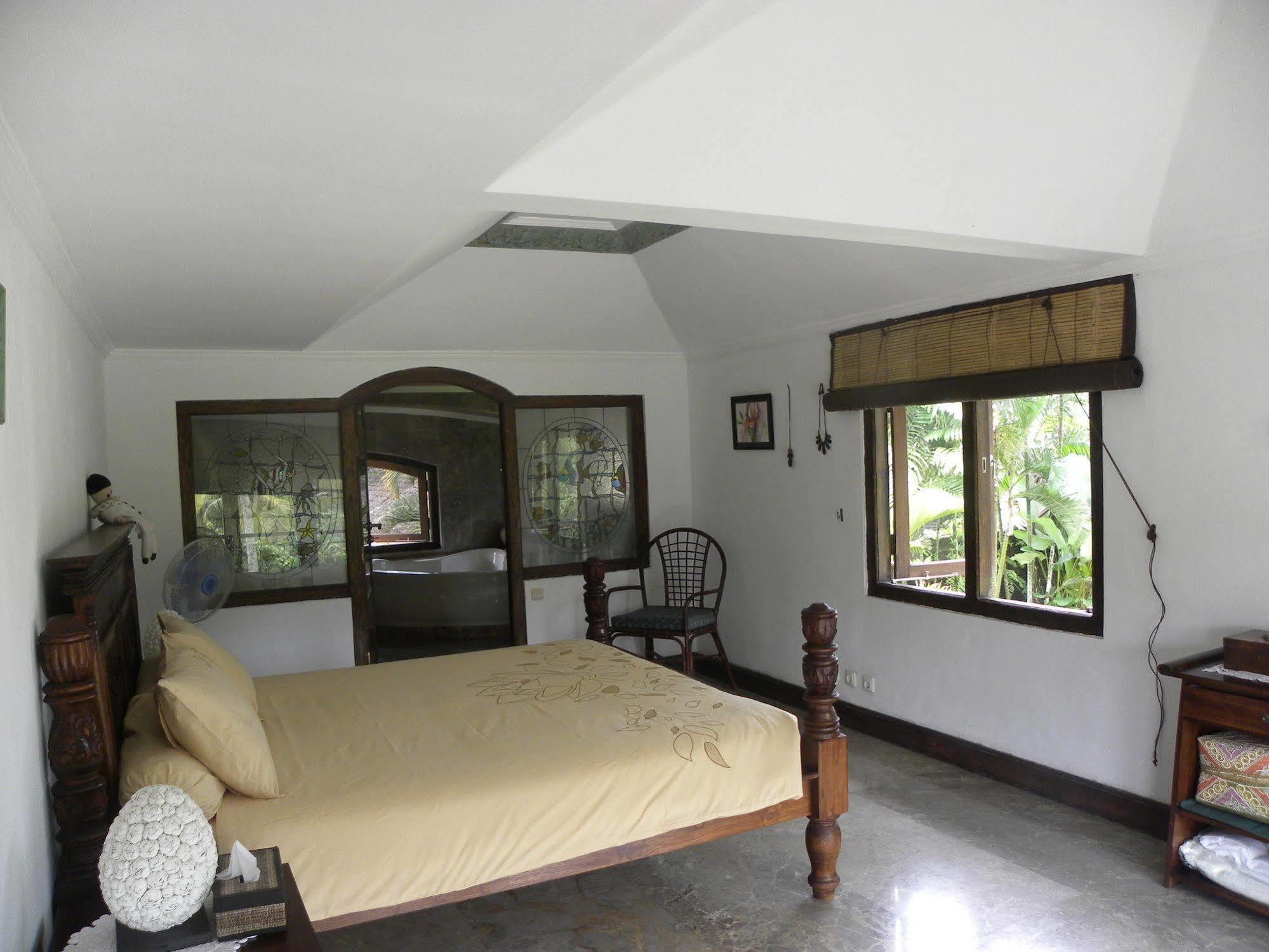 Saudara Home Ubud Luaran gambar